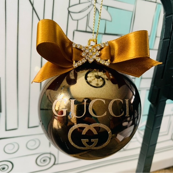 Gucci Parfums Mirrored Brinze Ornament Ball - Picture 2 of 9